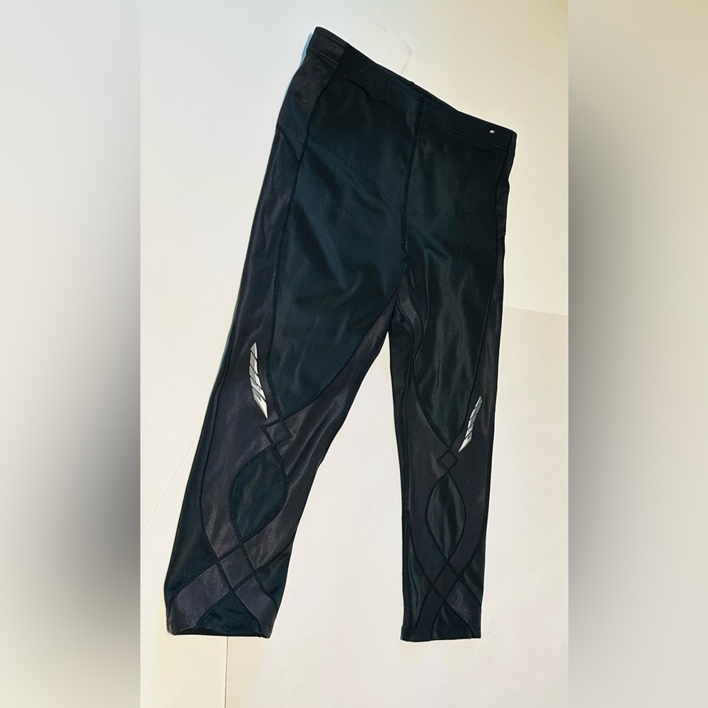 Women's CW-X Endurance Generator Joint and Muscle Support 3/4 Tights Size: Large